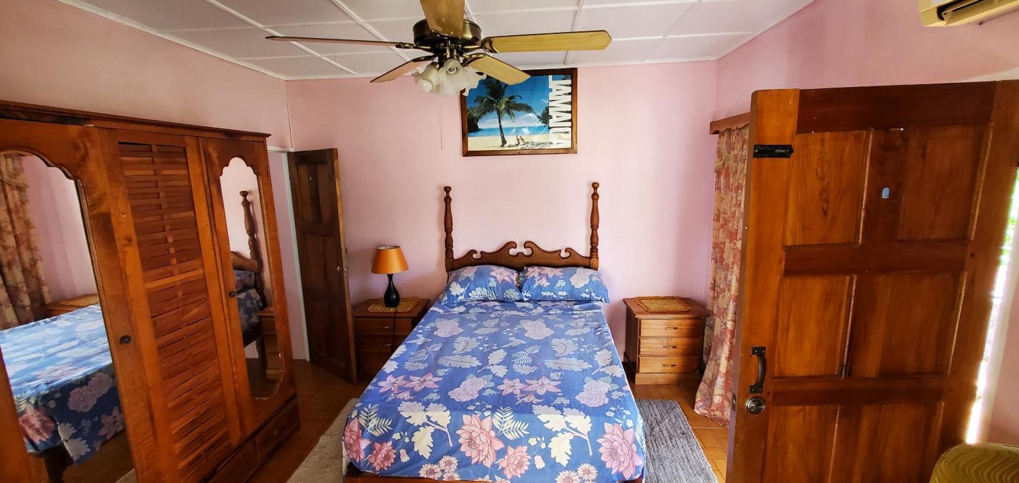 Little Shaw Park Guest House オーチョ・リオス エクステリア 写真