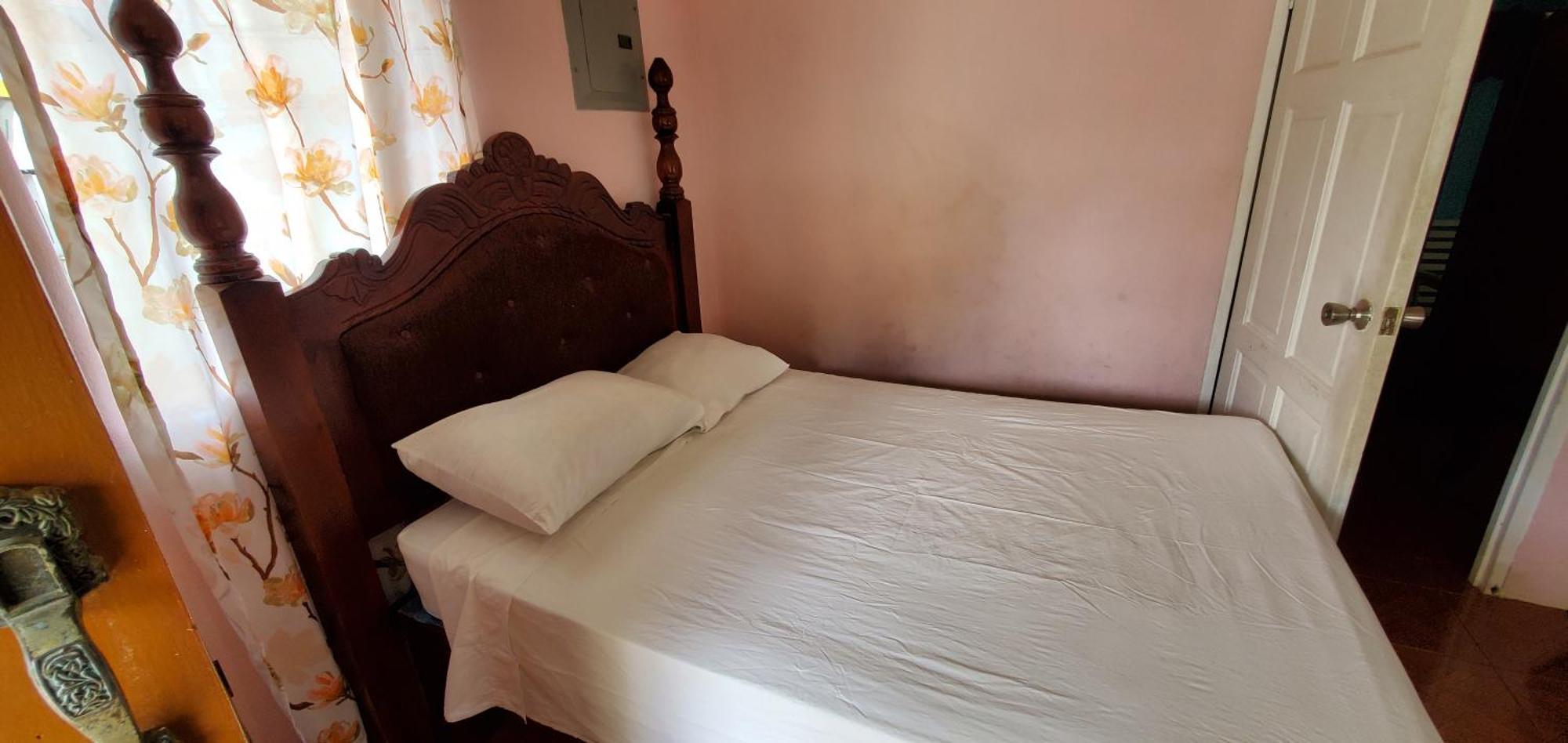 Little Shaw Park Guest House オーチョ・リオス エクステリア 写真
