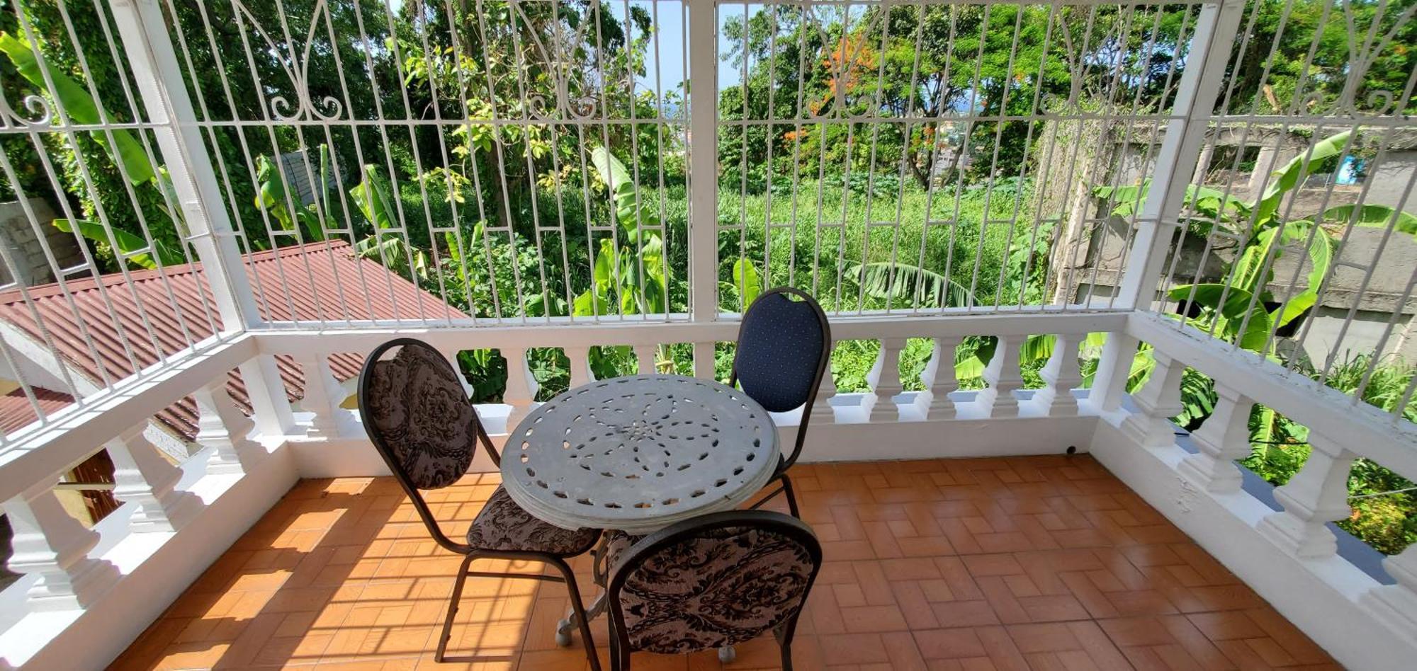 Little Shaw Park Guest House オーチョ・リオス エクステリア 写真
