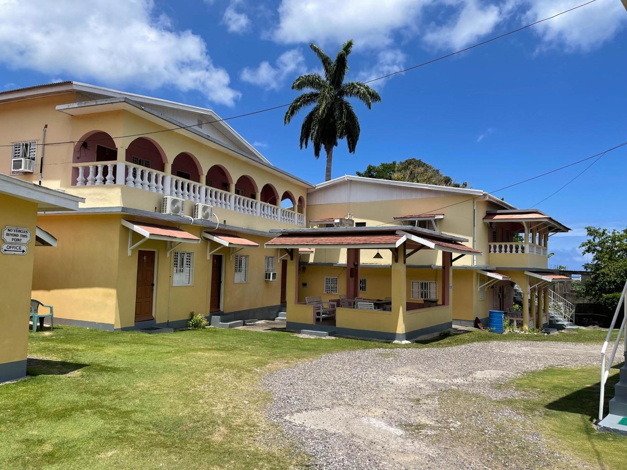 Little Shaw Park Guest House オーチョ・リオス エクステリア 写真